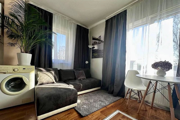 Продам однокомнатную (1-комн.) квартиру, С.Халтурина ул, 29, Калининград г