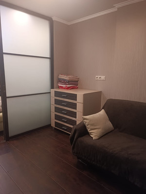 Продам двухкомнатную (2-комн.) квартиру, Роз (Центральный р-н) ул, 48, Сочи г