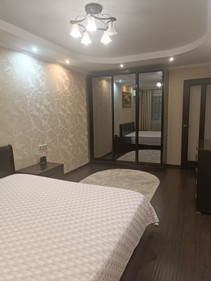 Продам двухкомнатную (2-комн.) квартиру, Роз (Центральный р-н) ул, 48, Сочи г