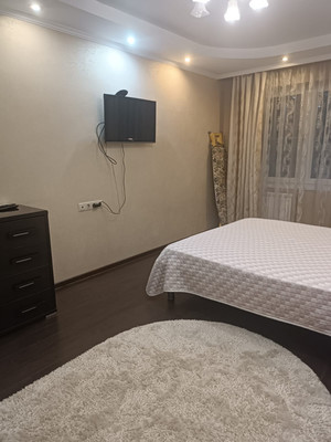 Продам двухкомнатную (2-комн.) квартиру, Роз (Центральный р-н) ул, 48, Сочи г