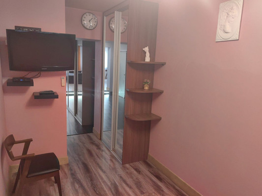 Продам трехкомнатную (3-комн.) квартиру, Цветной бульвар (Центральный р-н) ул, 8, Сочи г