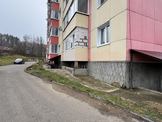 Продам торговое помещение 95,8 м2, Внуковский мкр, 25, Дмитров г