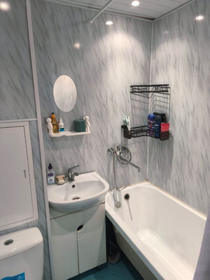 Продам однокомнатную (1-комн.) квартиру, Кленовый б-р, 23к2, Москва г