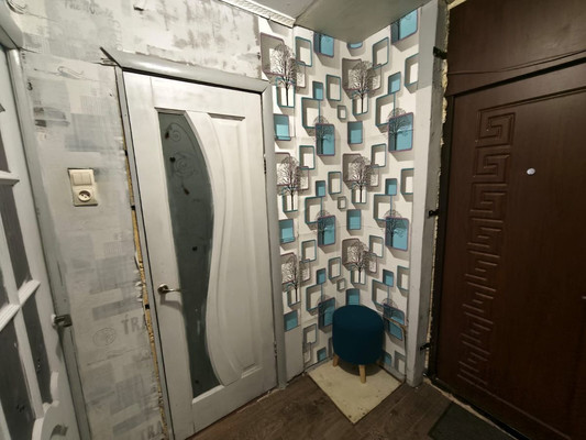 Продам однокомнатную (1-комн.) квартиру, Кленовый б-р, 23к2, Москва г