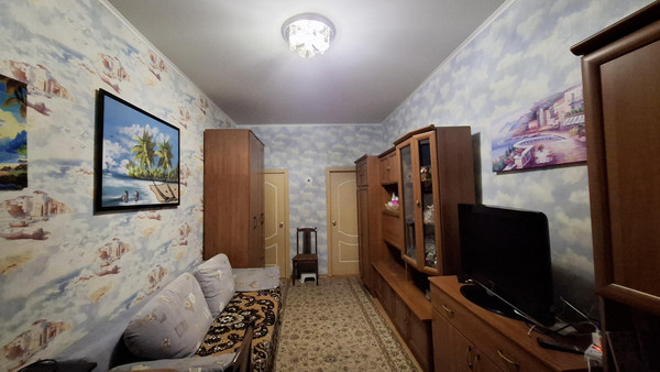 Продам трехкомнатную (3-комн.) квартиру, Гоголя ул, 15, Ступино г