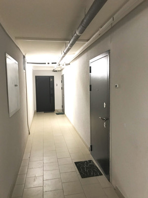 Продам однокомнатную (1-комн.) квартиру, Тихоокеанская ул, 1к2, Парголово п