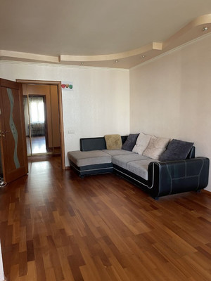 Продам трехкомнатную (3-комн.) квартиру, Окская ул, 5к1, Москва г