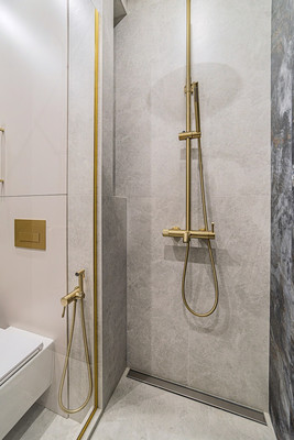 Продам многокомнатную квартиру, 65-летия Победы ул, 26, Пенза г