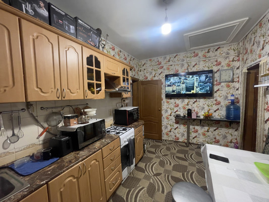 Продам двухкомнатную (2-комн.) квартиру, Зеленая ул, 19, Свердловский рп