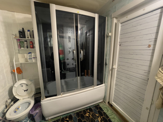 Продам двухкомнатную (2-комн.) квартиру, Зеленая ул, 19, Свердловский рп