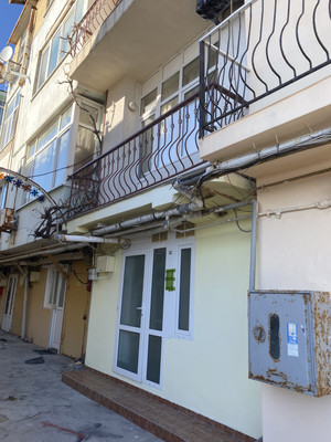 Продам коммерческое помещение 105,9 м2, Лазурная ул, 25, Отрадное пгт