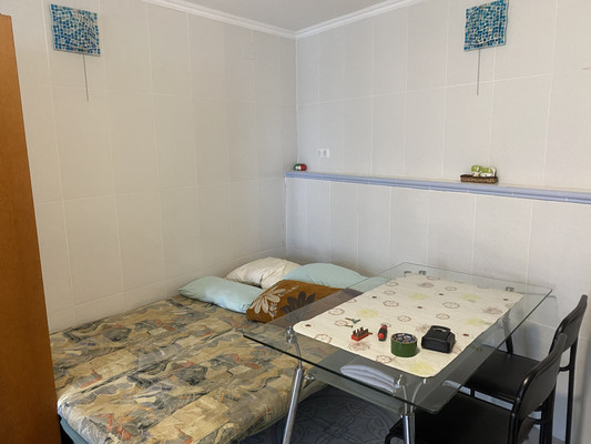 Продам коммерческое помещение 105,9 м2, Лазурная ул, 25, Отрадное пгт