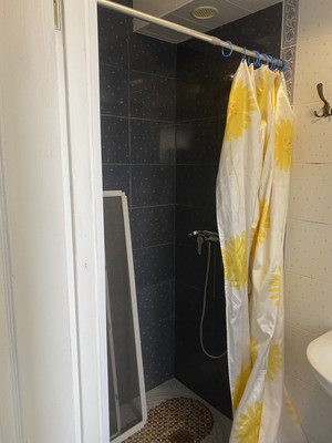 Продам коммерческое помещение 105,9 м2, Лазурная ул, 25, Отрадное пгт