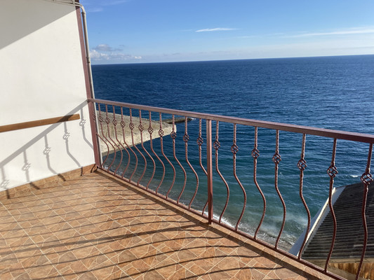 Продам коммерческое помещение 105,9 м2, Лазурная ул, 25, Отрадное пгт