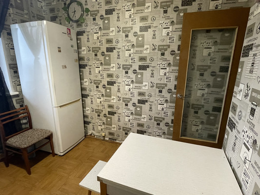 Сдам двухкомнатную (2-комн.) квартиру, Луговая (Железнодорожный мкр.) ул, 14, Балашиха г