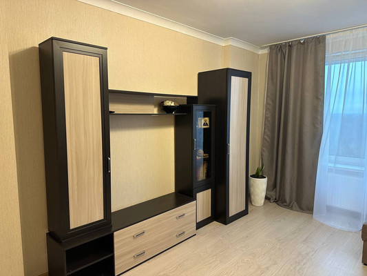 Сдам двухкомнатную (2-комн.) квартиру, Игоря Мерлушкина ул, 6, Красногорск г