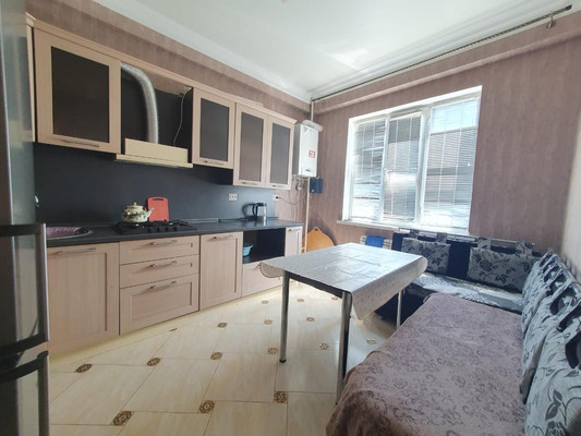 Сдам однокомнатную (1-комн.) квартиру, Газопроводная ул, 141к1, Сепаратор мкр