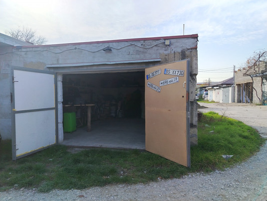 Продам гараж 30 м2, Цветочный пер, Цемдолина с