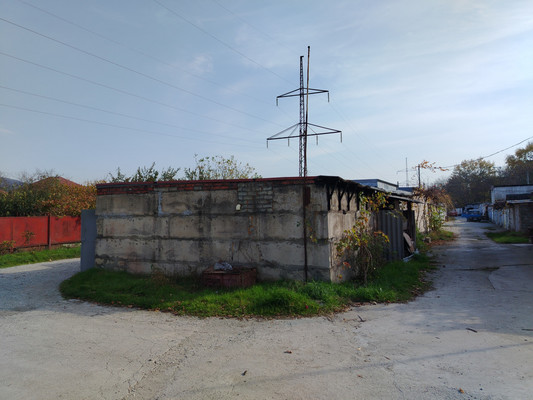 Продам гараж 30 м2, Цветочный пер, Цемдолина с