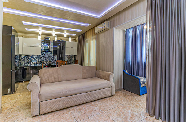 Продам однокомнатную (1-комн.) квартиру, им. Кирилла Россинского ул, 69, Краснодар г