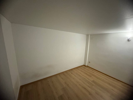 Продам однокомнатную (1-комн.) квартиру, Осенний проезд, 1, Подольск г