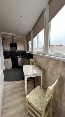 Продам двухкомнатную (2-комн.) квартиру, Октябрьская ул, 8ак1, Тихорецк г