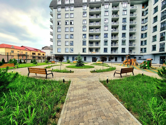 Продам трехкомнатную (3-комн.) квартиру, Биттирова ул, 123, Нальчик г