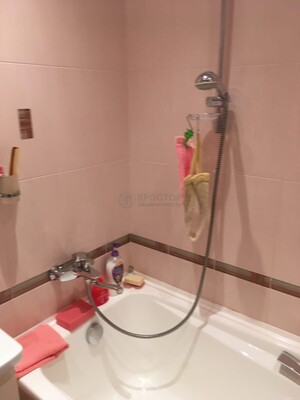 Продам трехкомнатную (3-комн.) квартиру, Эльдорадовский пер, 7, Москва г