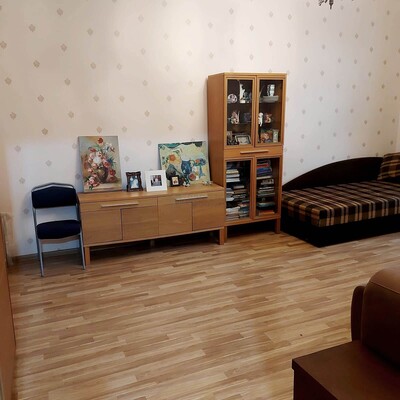 Продам двухкомнатную (2-комн.) квартиру, Будённого пр-кт, 27, Москва г