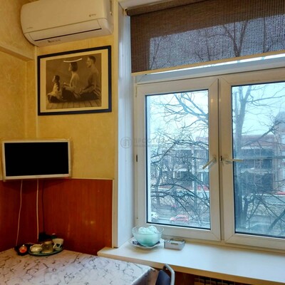 Продам двухкомнатную (2-комн.) квартиру, Будённого пр-кт, 27, Москва г