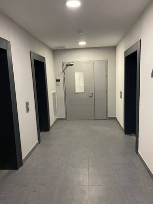 Продам двухкомнатную (2-комн.) квартиру, Варшавское ш, 141Ак2, Москва г