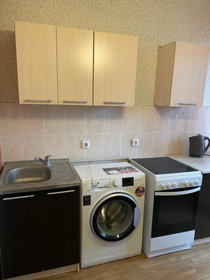 Продам однокомнатную (1-комн.) квартиру, Бутлерова ул, 14к1, Москва г