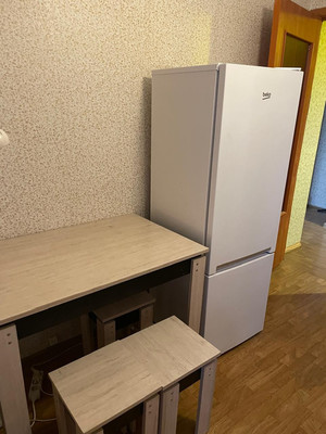 Продам однокомнатную (1-комн.) квартиру, Бутлерова ул, 14к1, Москва г