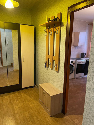 Продам однокомнатную (1-комн.) квартиру, Бутлерова ул, 14к1, Москва г