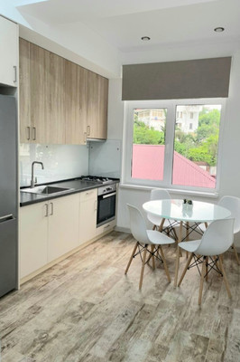 Продам однокомнатную (1-комн.) квартиру, Волжская (Центральный р-н) ул, 42/1, Сочи г