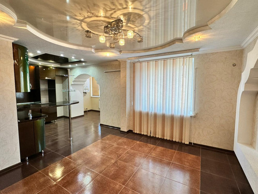 Продам двухкомнатную (2-комн.) квартиру, Октябрьская ул, 97а, Тихорецк г