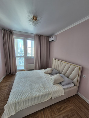 Продам двухкомнатную (2-комн.) квартиру, Куникова ул, 47Гк3, Новороссийск г