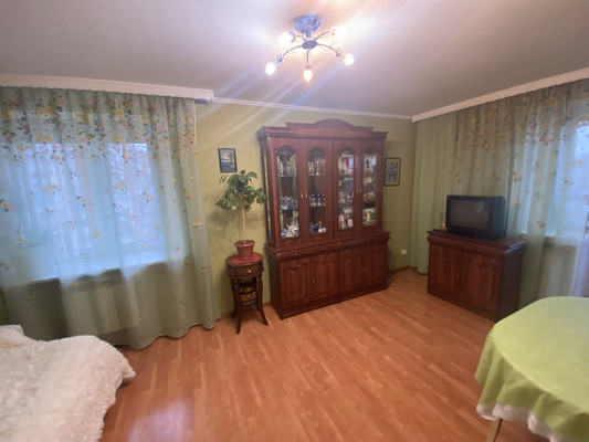 Продам однокомнатную (1-комн.) квартиру, Мещерский б-р, 5, Нижний Новгород г