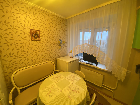 Продам однокомнатную (1-комн.) квартиру, Мещерский б-р, 5, Нижний Новгород г