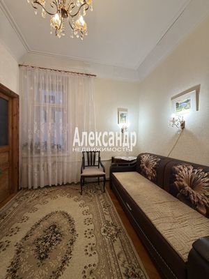 Продам трехкомнатную (3-комн.) квартиру, Большой П.С. пр-кт, 69, Санкт-Петербург г