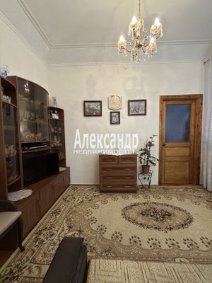 Продам трехкомнатную (3-комн.) квартиру, Большой П.С. пр-кт, 69, Санкт-Петербург г