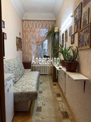 Продам трехкомнатную (3-комн.) квартиру, Большой П.С. пр-кт, 69, Санкт-Петербург г