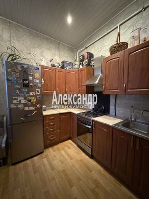 Продам трехкомнатную (3-комн.) квартиру, Большой П.С. пр-кт, 69, Санкт-Петербург г