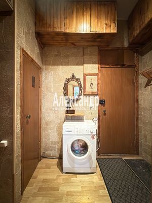 Продам трехкомнатную (3-комн.) квартиру, Большой П.С. пр-кт, 69, Санкт-Петербург г