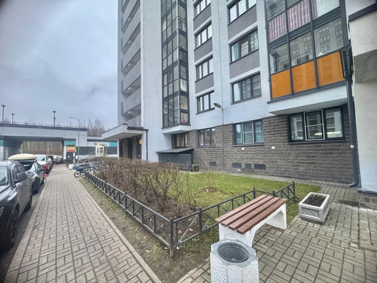 Продам однокомнатную (1-комн.) квартиру, Парашютная ул, 61к4, Санкт-Петербург г