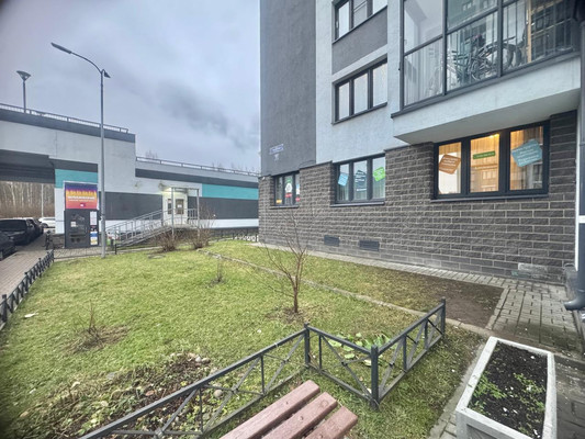 Продам однокомнатную (1-комн.) квартиру, Парашютная ул, 61к4, Санкт-Петербург г