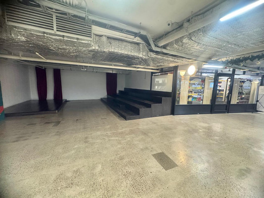 Продам однокомнатную (1-комн.) квартиру, Парашютная ул, 61к4, Санкт-Петербург г