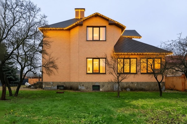 Продам коттедж, 6-й просек, 180, Немчиновка с, 0 км от города