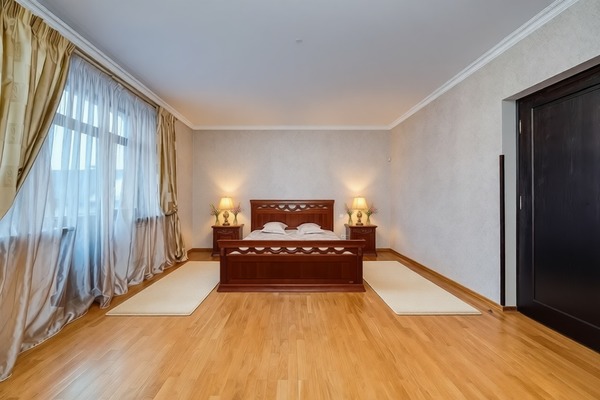 Продам коттедж, 6-й просек, 180, Немчиновка с, 0 км от города