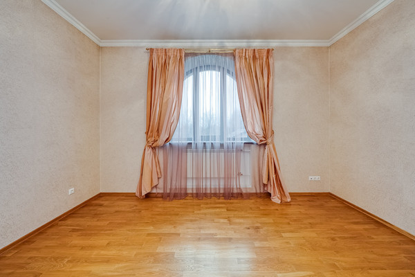 Продам коттедж, 6-й просек, 180, Немчиновка с, 0 км от города